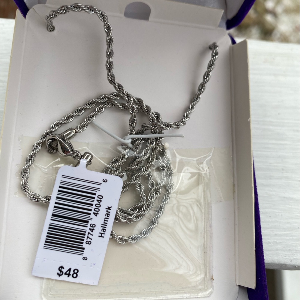 Hallmark Stainless Steel Fine Jewelry Heart Locket Necklace 24 Inch Chain/Case - Picture 5 of 17
